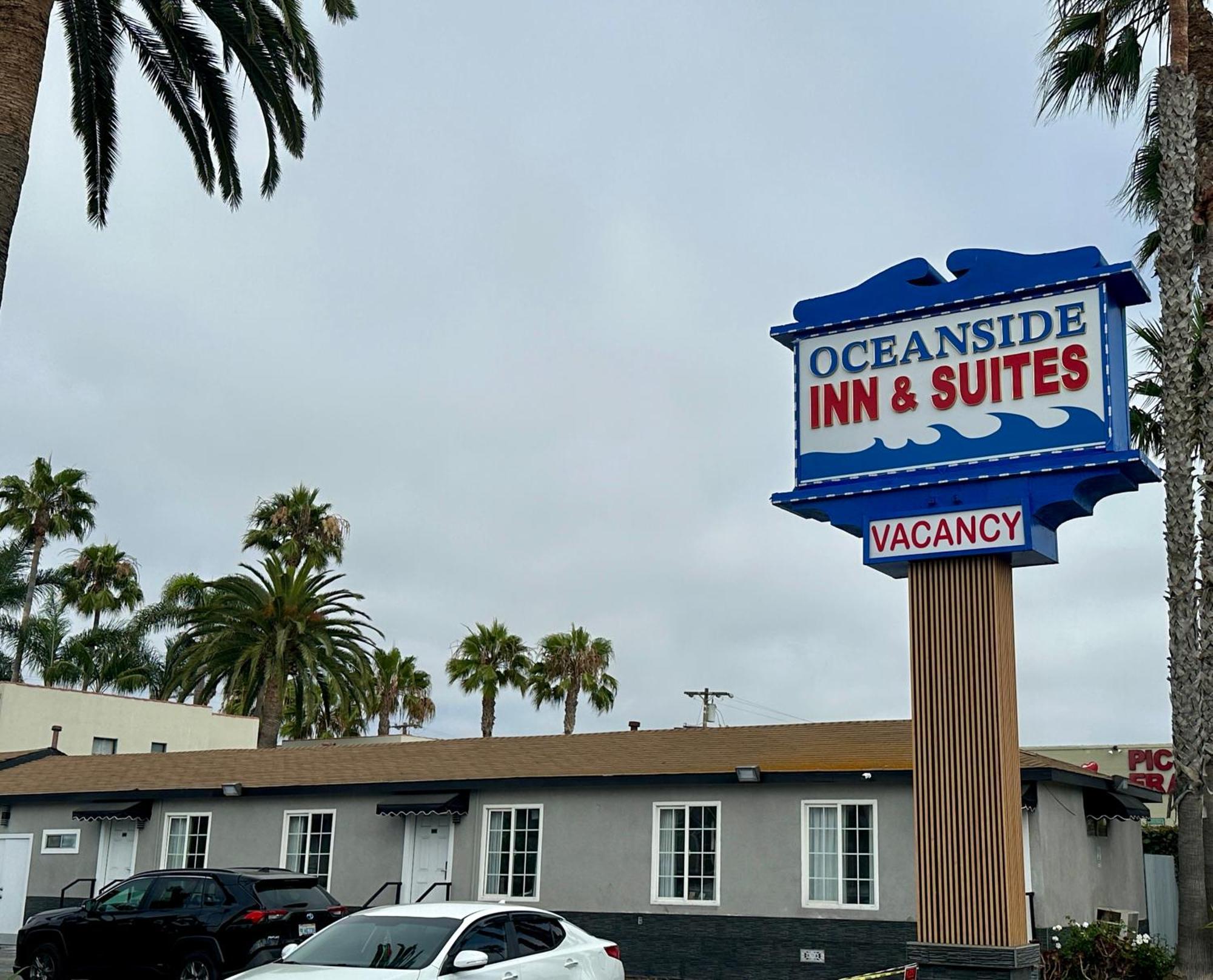 Oceanside Inn & Suites Exterior foto